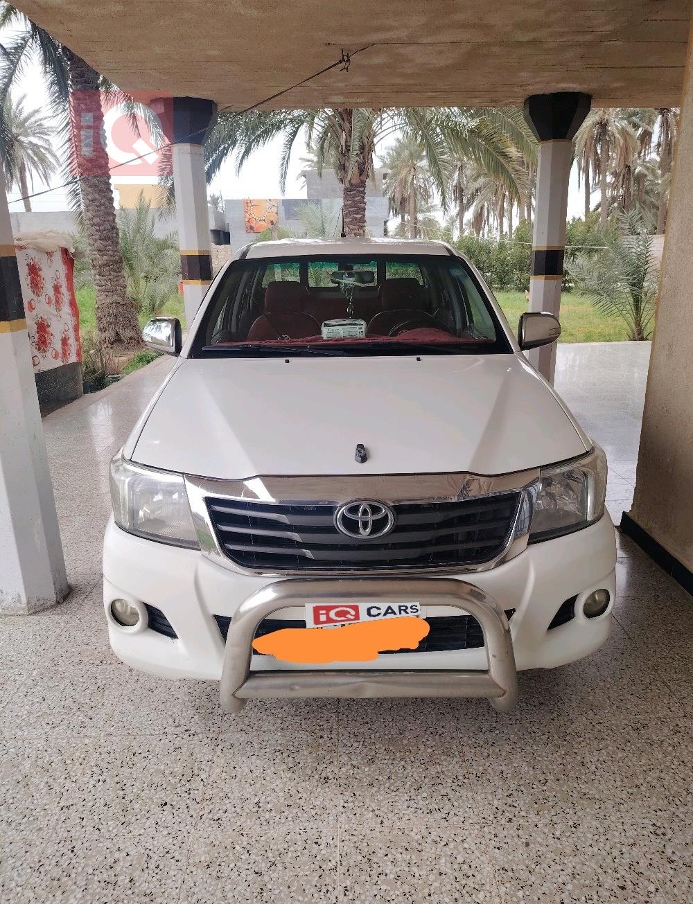 تويوتا هايلوكس